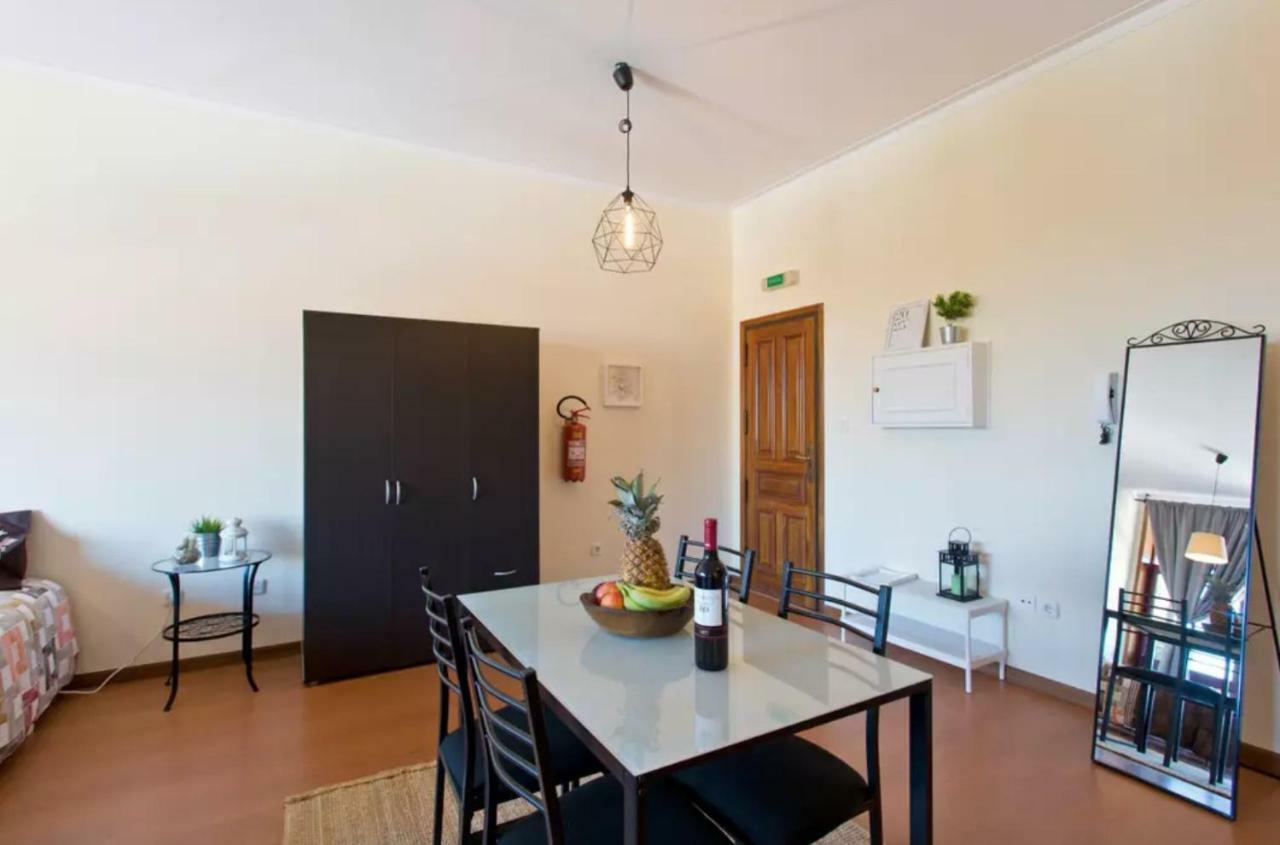 Cozy Sunny Flats By Hostwise Appartamento OOporto Esterno foto